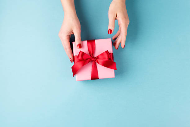 Why Should You Pick Personalized Gifts?